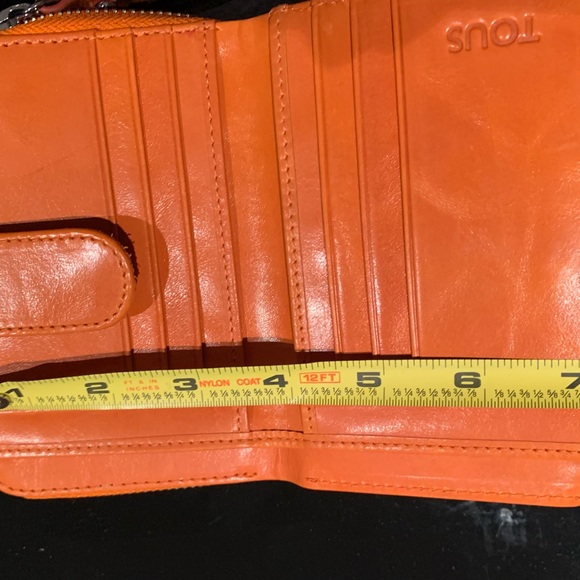 TOUS orange leather wallet - Brand NEW with box - Picture 9 of 9
